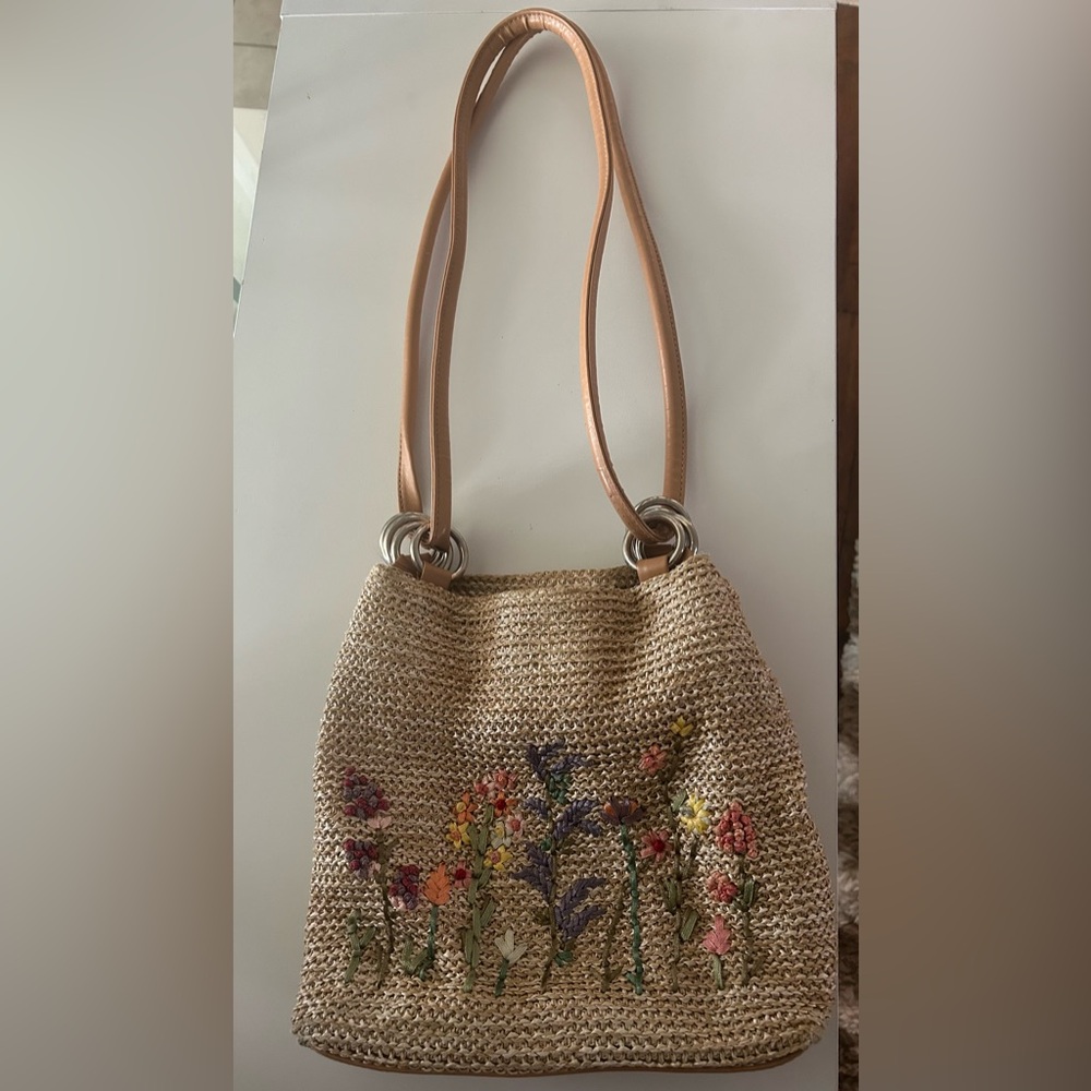 Cherokee Floral Embroidered Straw Tote Bag